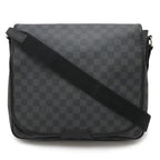 Louis Vuitton Damier Graphite Daniel MM Messenger Bag Shoulder Crossbody