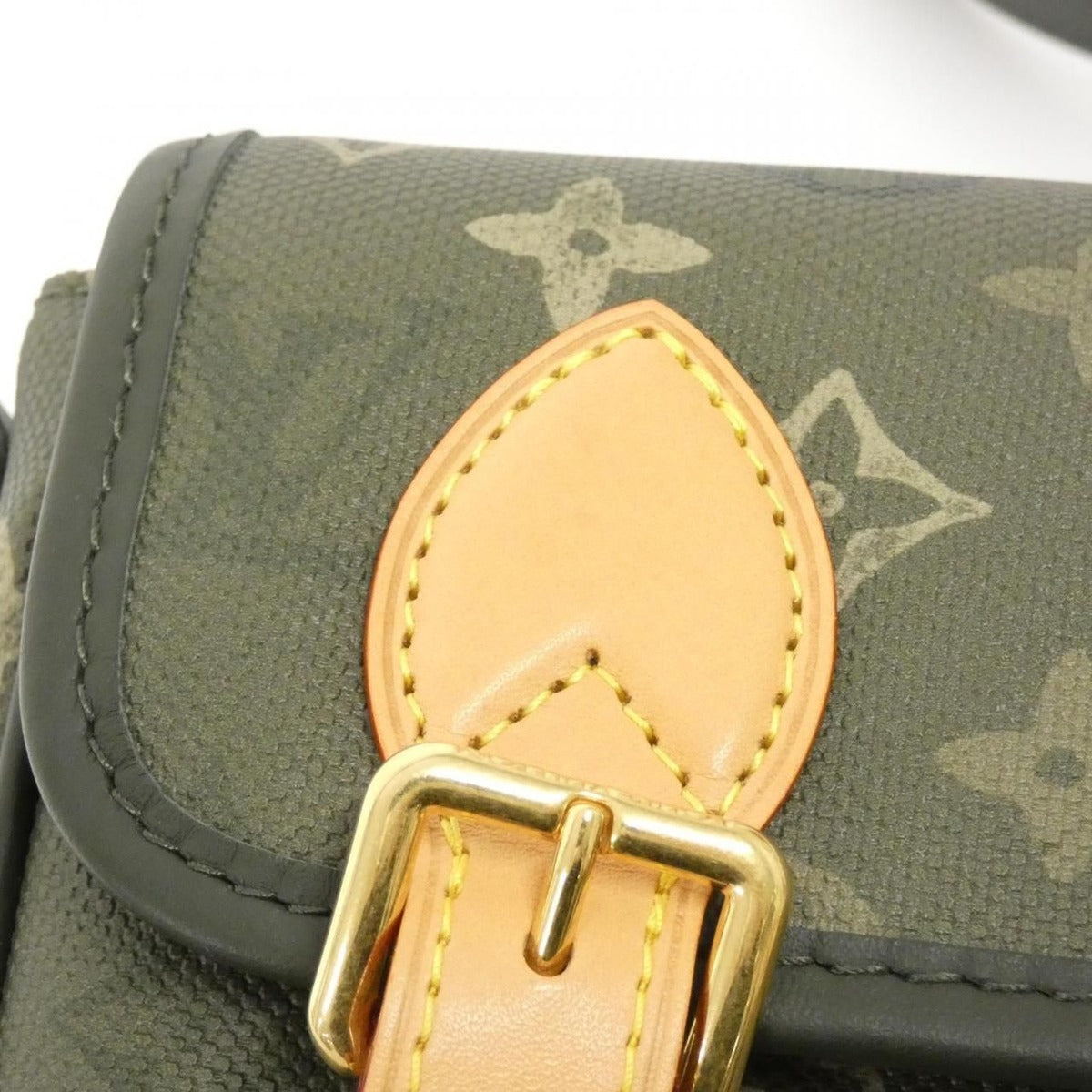 Louis Vuitton Monogram Surplus Satchel Wearable Wallet Shoulder Bag Kahki — view 4