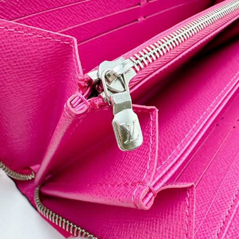 Louis Vuitton Epi Leather Long Wallet Zippy — view 7