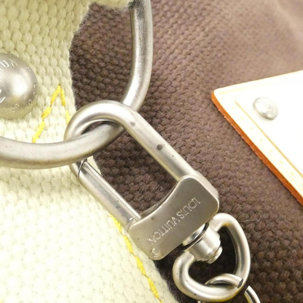 Louis Vuitton Hippo GM Bag — view 4