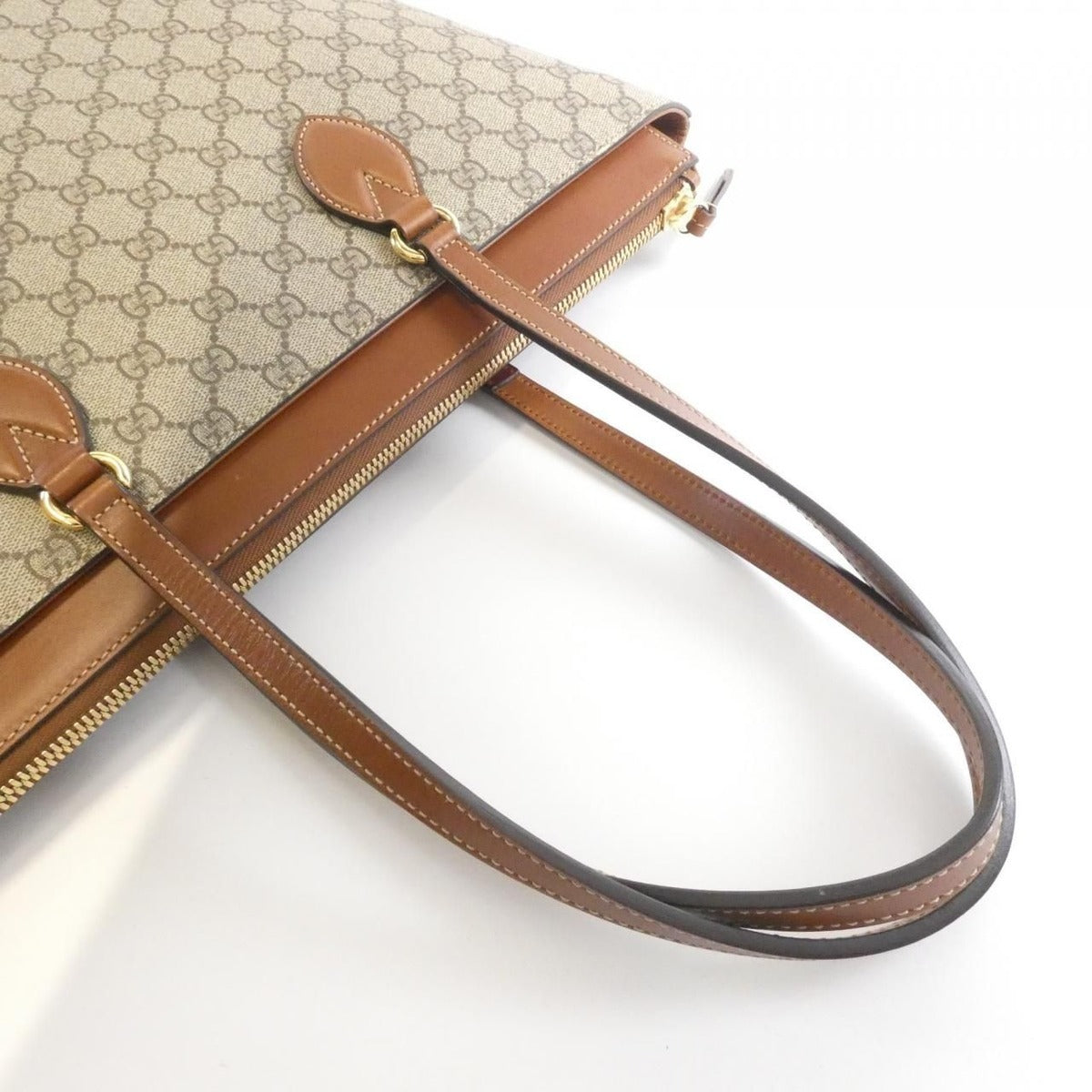 Gucci Klqhg GG Supreme Bag — view 5