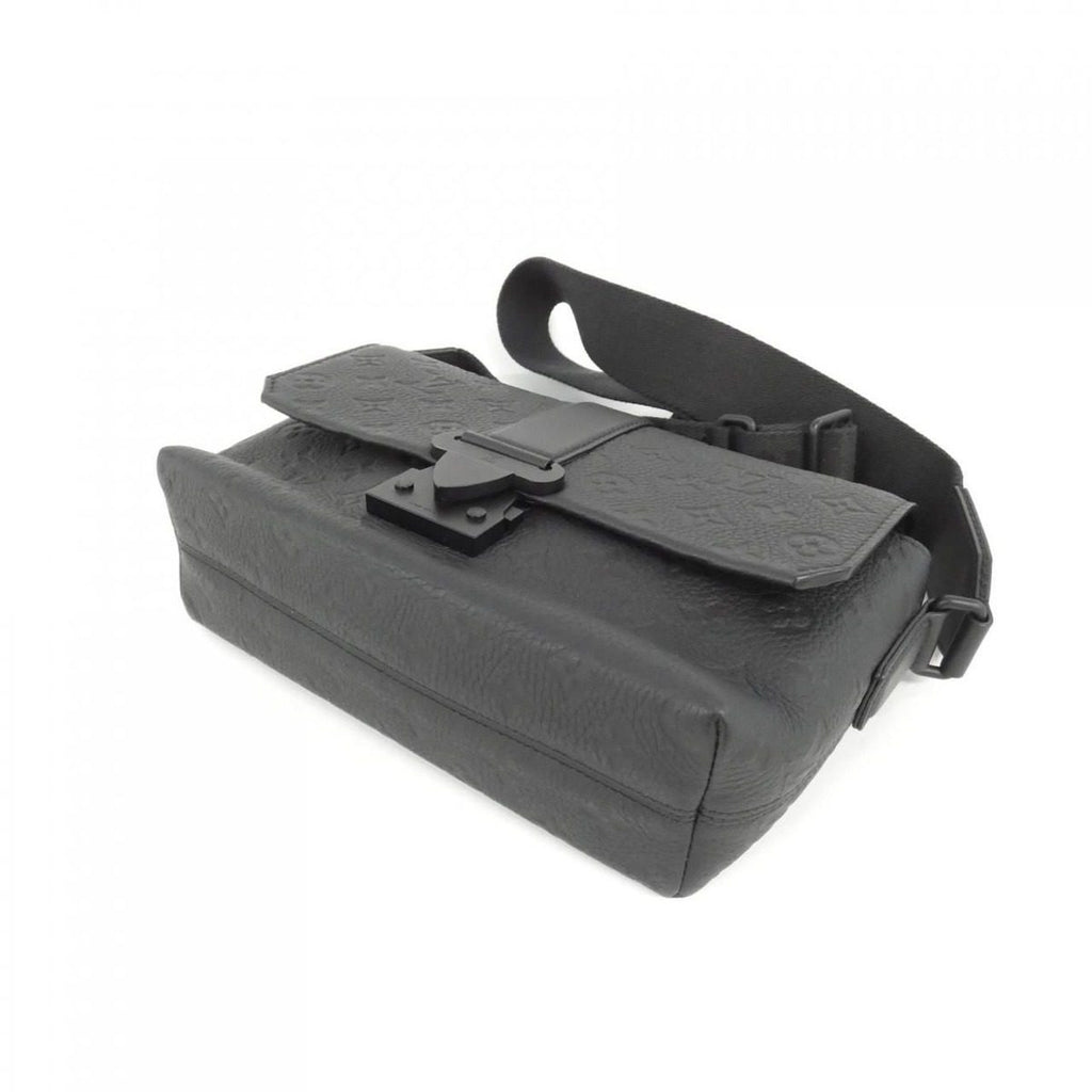 Louis Vuitton Taurillon Monogram S Cape Messenger Shoulder Bag — view 3
