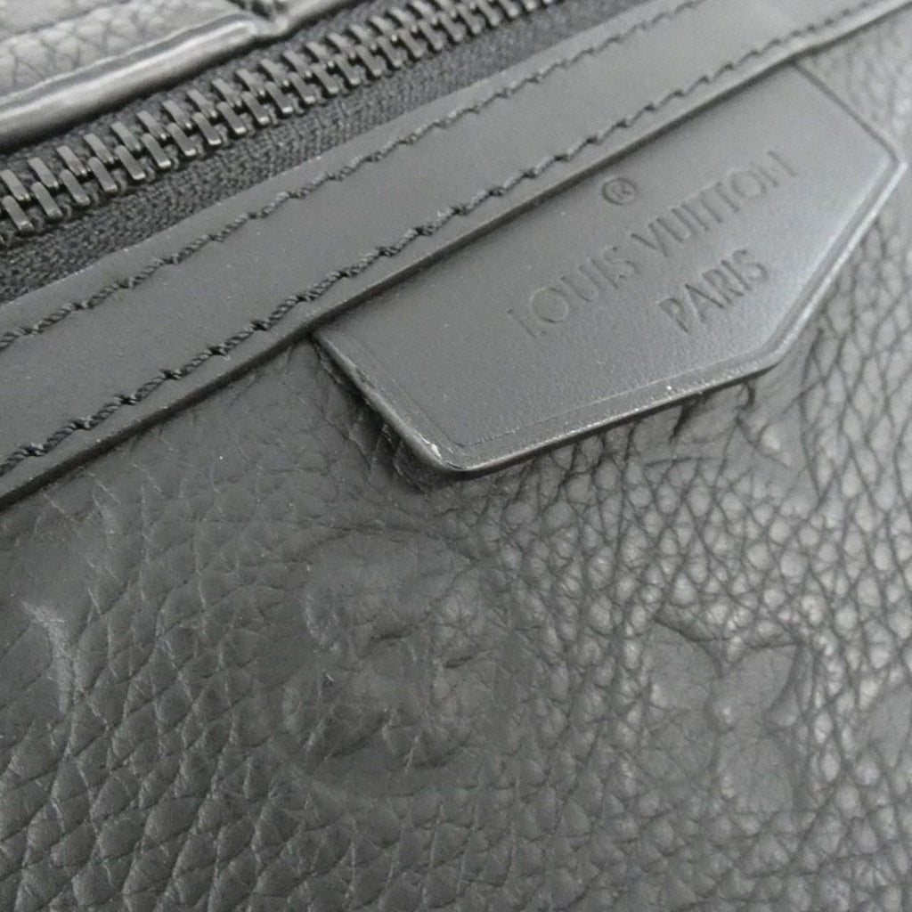 Louis Vuitton Taurillon Monogram S Cape Messenger Shoulder Bag — view 5