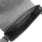 Louis Vuitton Taurillon Monogram S Cape Messenger Shoulder Bag — view 8