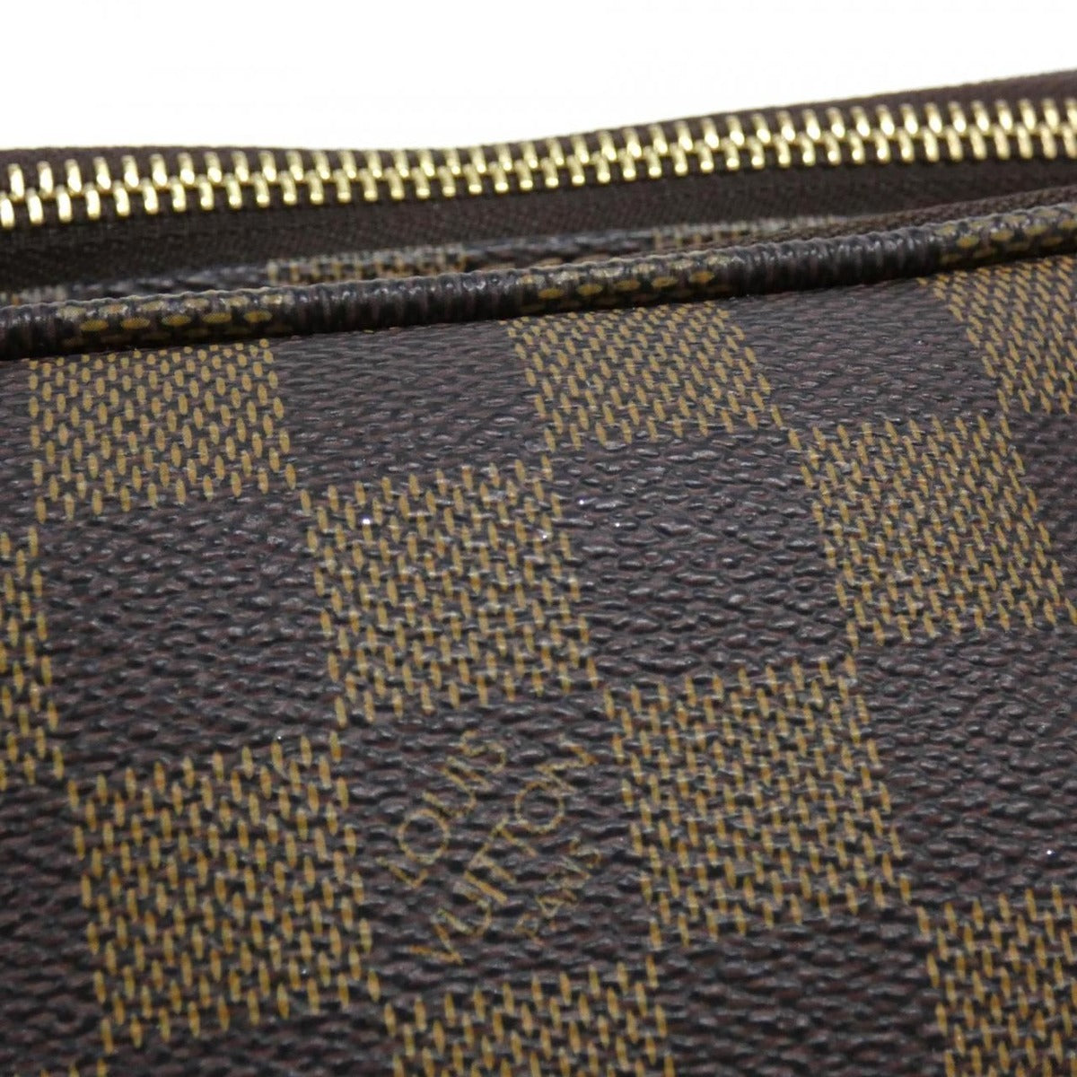 Louis Vuitton Damier Bum Bag Melville — view 4