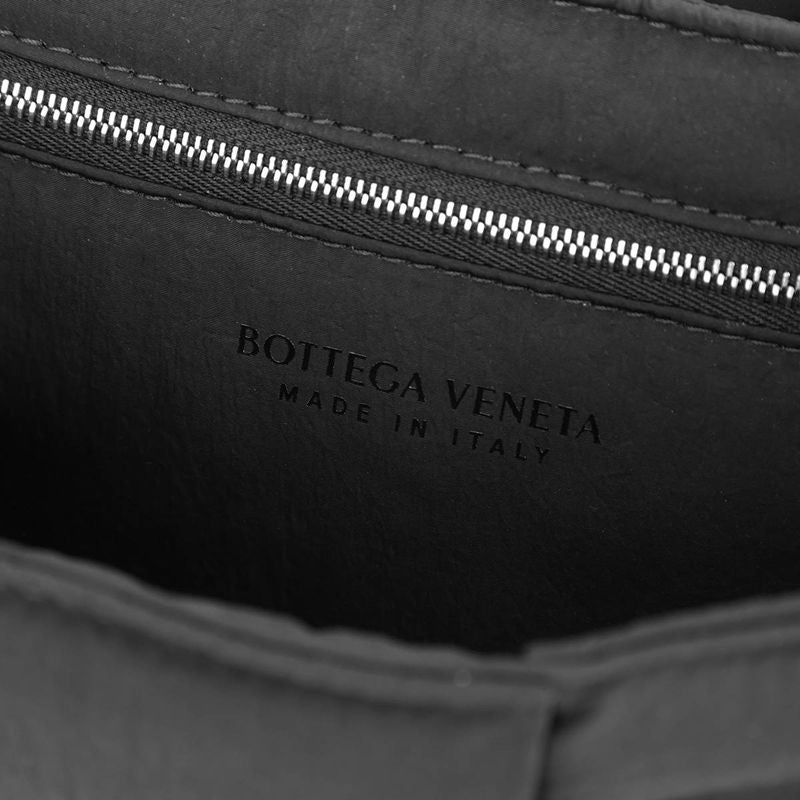 Bottega Veneta Shoulder Bag Small Crossbody Black — view 9