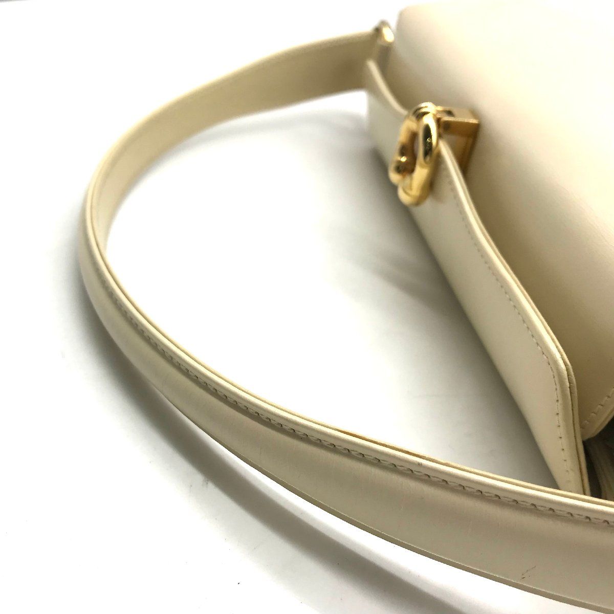 Gucci Vintage Leather Hand Bag Ivory — view 6