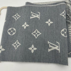 Louis Vuitton Scarf All About Monogram — view 9
