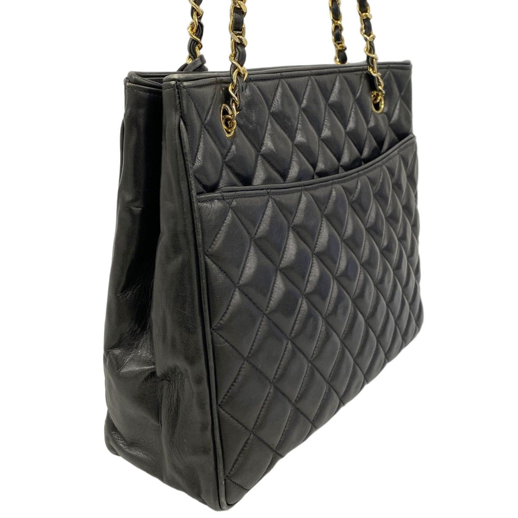 Chanel Shoulder Bag Quilted Lambskin Black Gold — view 2