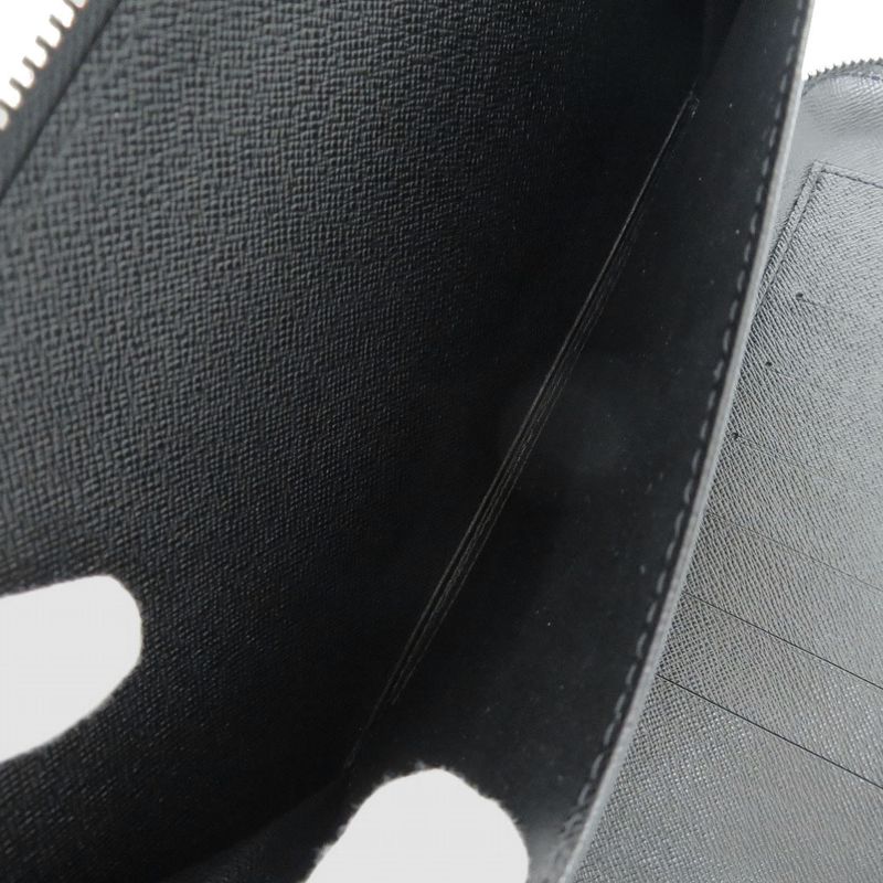 Louis Vuitton Organizer Athol Taiga Leather Black Long Wallet — view 5