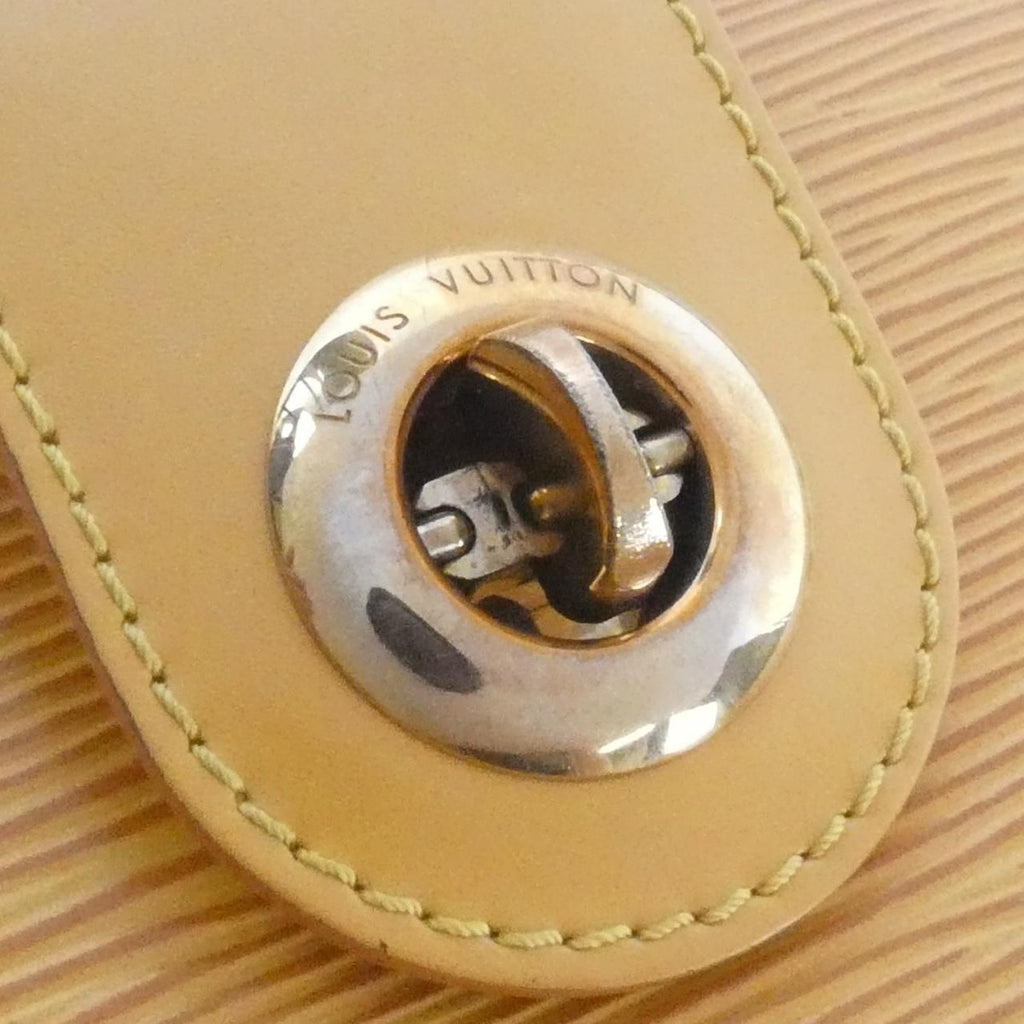 Louis Vuitton Epi Shoulder Bag — view 4