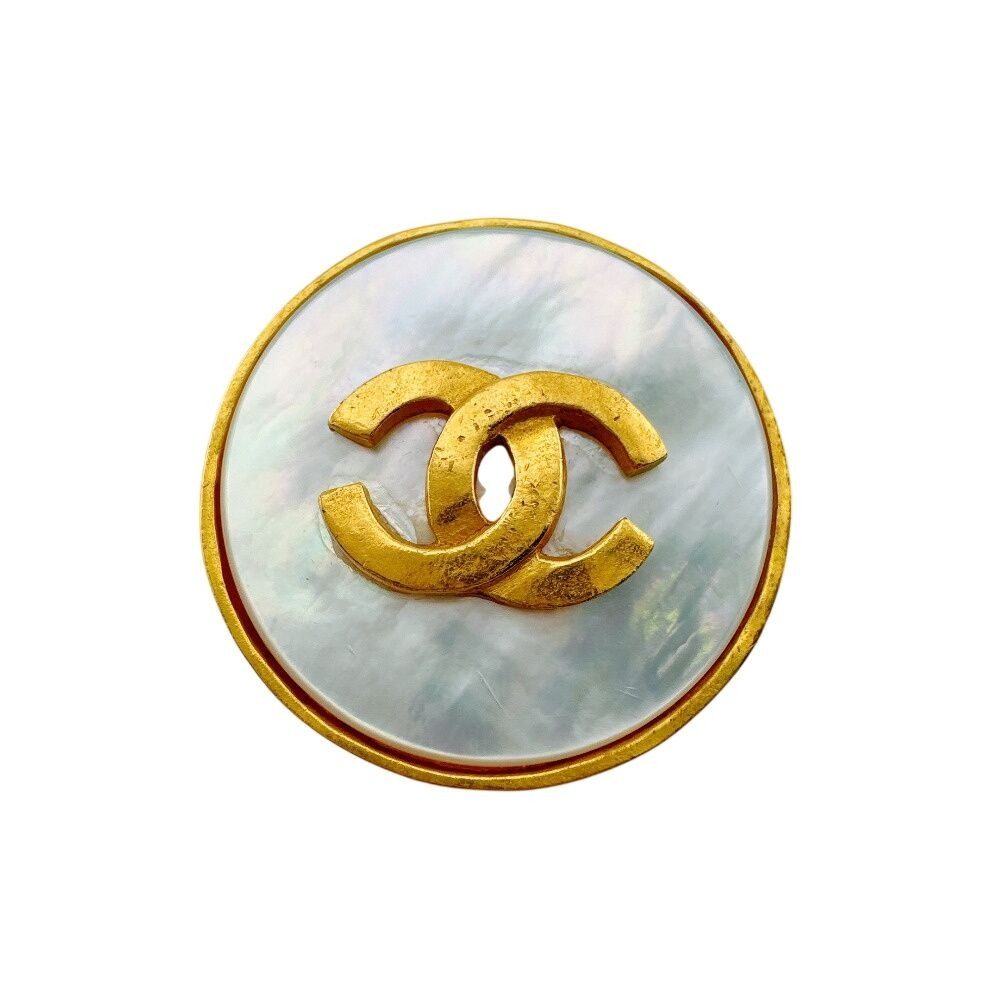 Chanel One Only CC Logo Earrings Gold