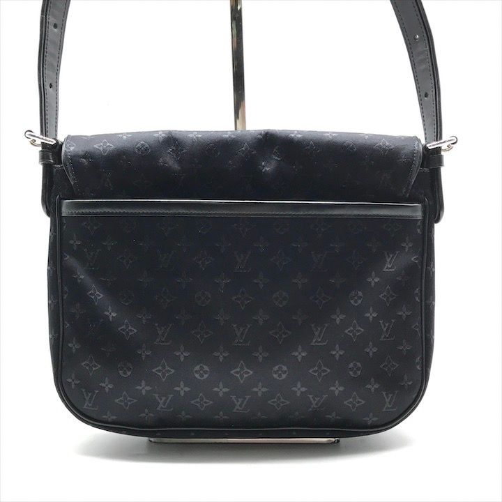 Louis Vuitton Monogram Comte Douffe Satin Shoulder Bag Black Purse — view 2