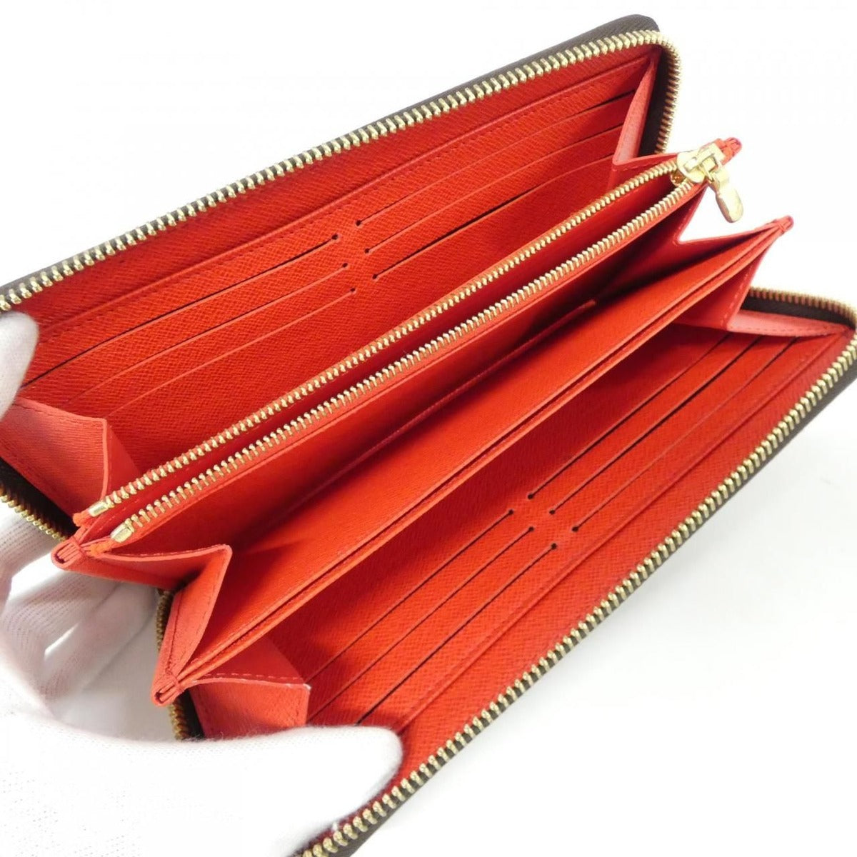 Louis Vuitton Monogram Zippy Wallet — view 5