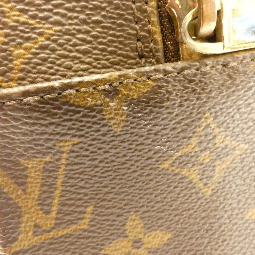 Louis Vuitton Monogram City GM Shoulder Bag — view 4