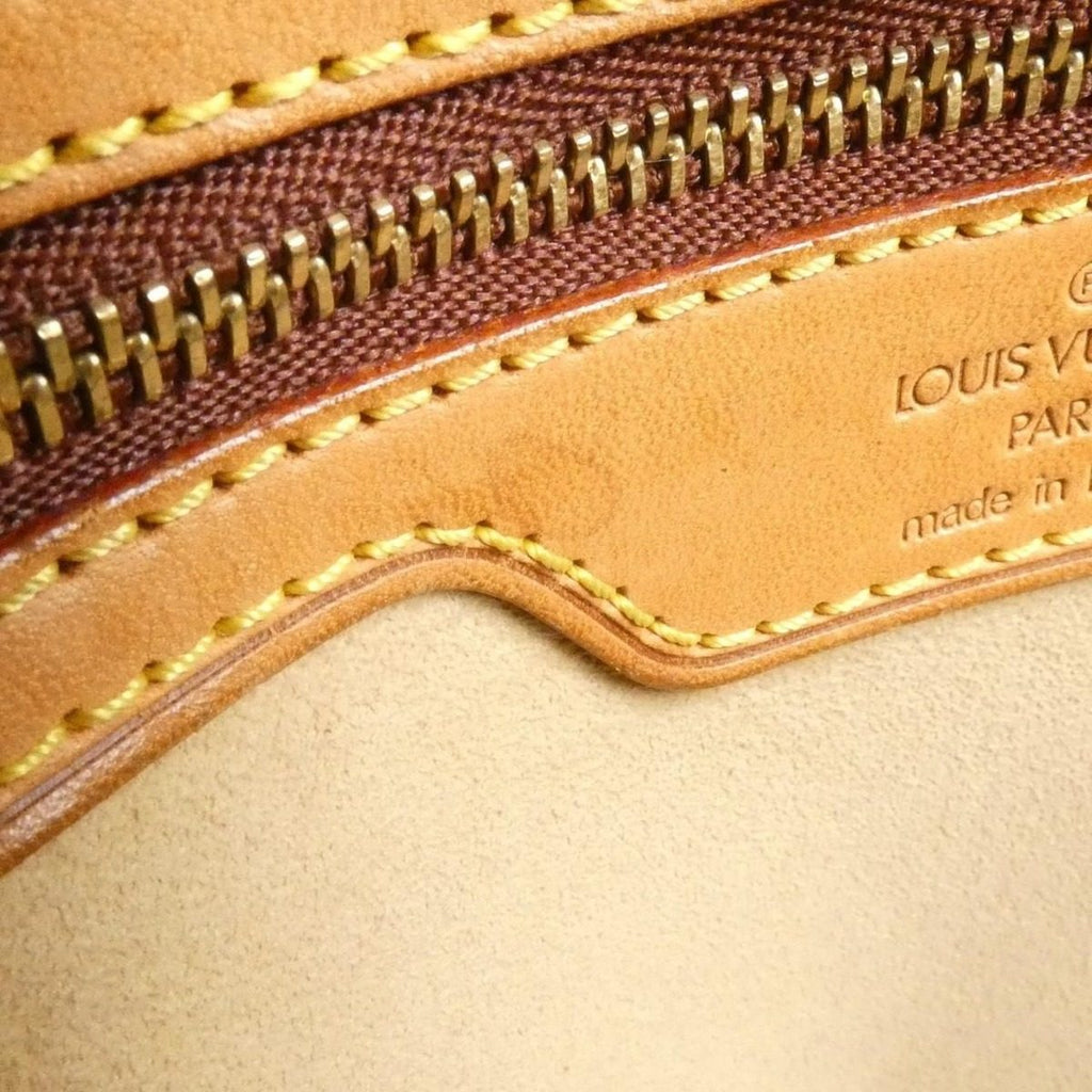 Louis Vuitton Monogram City GM Shoulder Bag — view 9