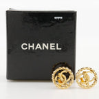 Chanel Coco Mark Vintage Gold Plated 7.0 g Earrings — view 9