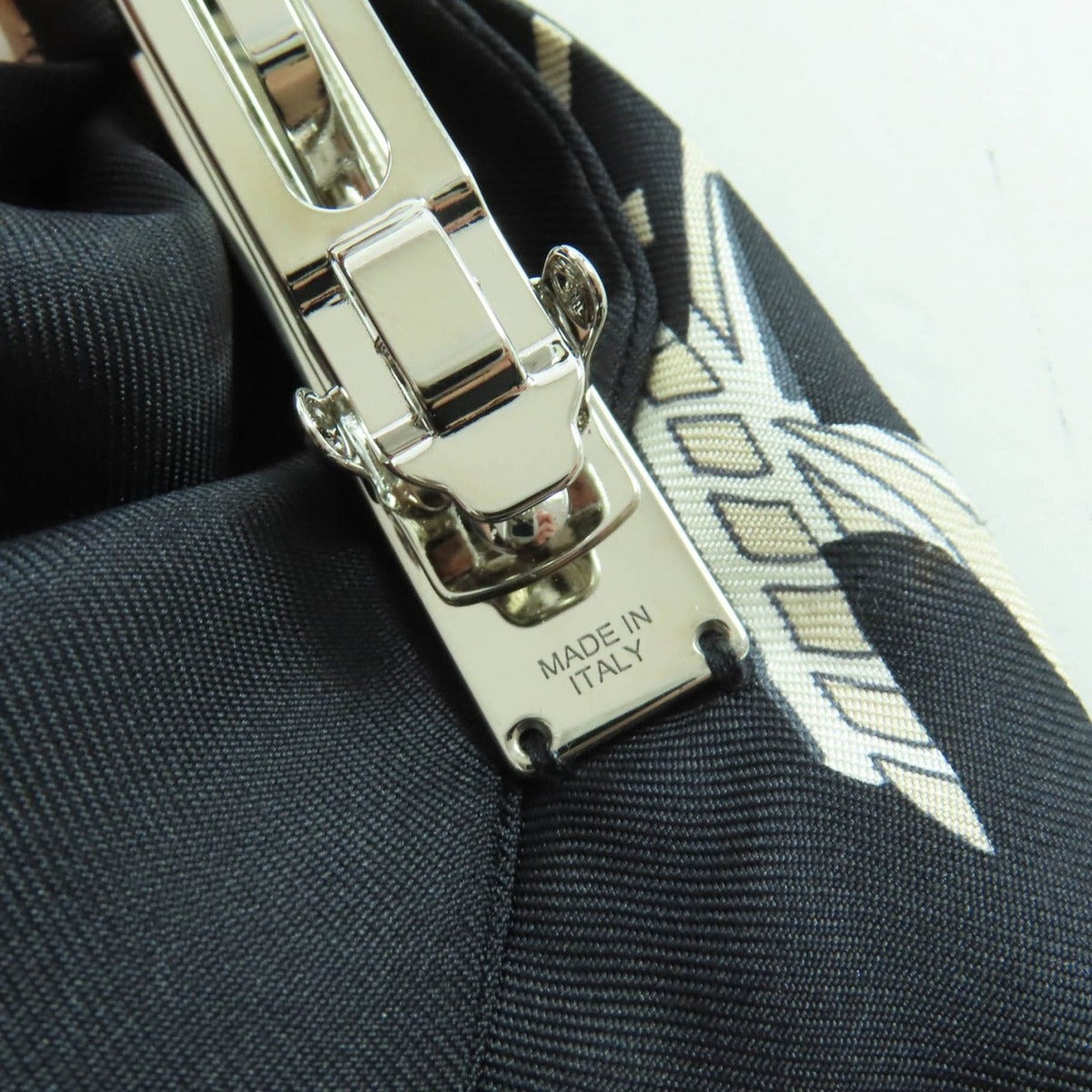 Hermes Grenelle Exlibris Barrette Silk Ribbon Hair — view 6