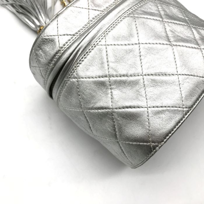 Chanel CC Logo Quilted Chain Shoulder Bag with Fringe Vanity Silver Leather — view 5