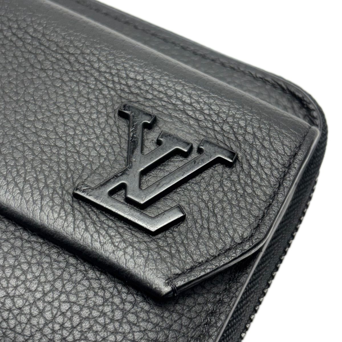 Louis Vuitton Wallet Aerogram Zippy Leather Black — view 4