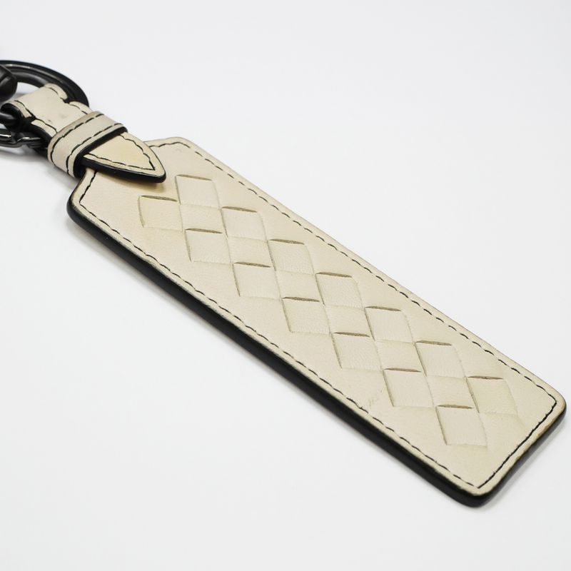 Bottega Veneta Key With Hook Ring Ivory Leather Holder Accessories — view 3
