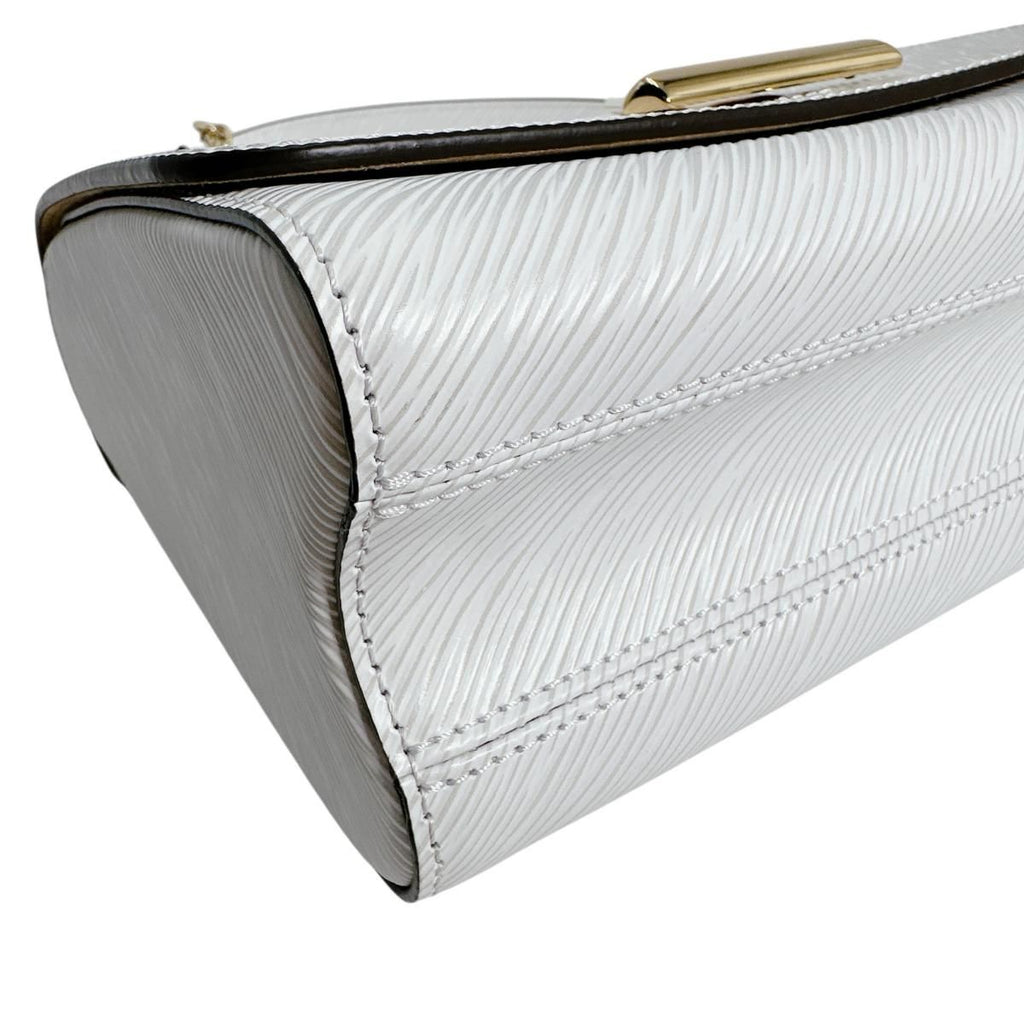 Louis Vuitton Epi Leather Twist MM Bron Shoulder Bag White — view 6