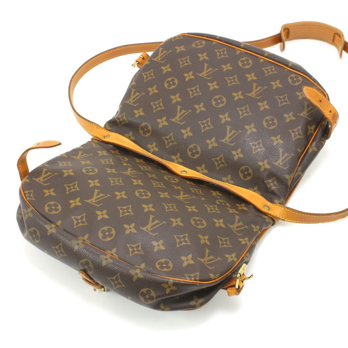 Louis Vuitton Monogram Saumur 30 Shoulder Bag — view 5