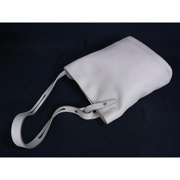 Loewe Shoulder Bag Asymmetrical Ivory Leather — view 4