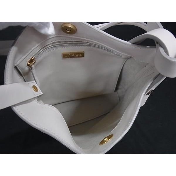 Loewe Shoulder Bag Asymmetrical Ivory Leather — view 6