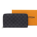 Louis Vuitton Zippy Organizer NM Wallet