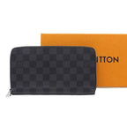 Louis Vuitton Zippy Organizer NM Wallet