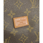 Louis Vuitton Shoulder Bag — view 6