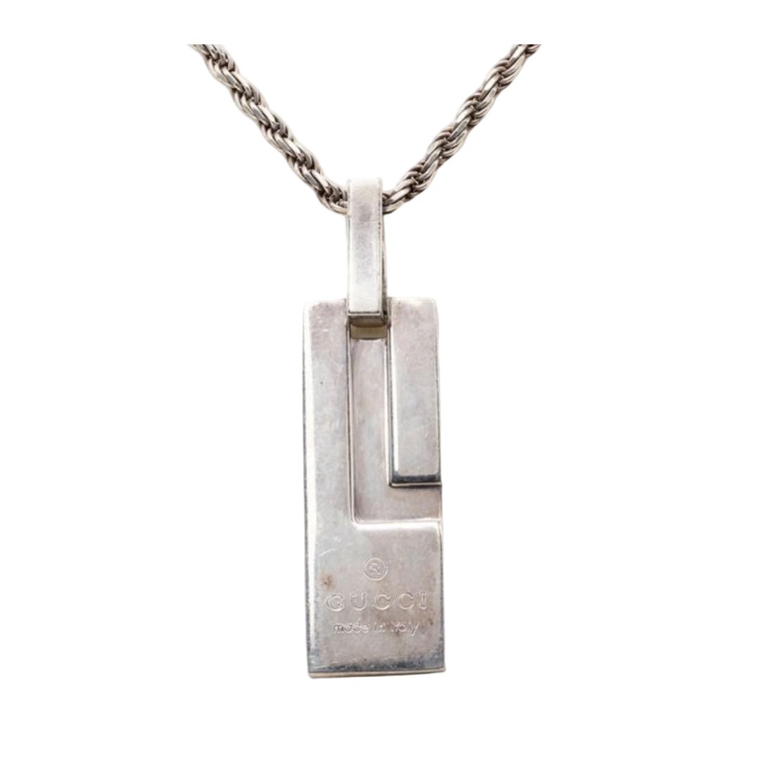 Gucci Plate Chain Pendant