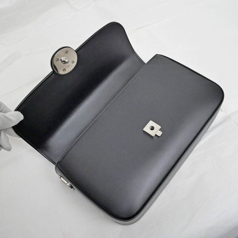 Gucci Clutch Bag Shoulder Leather Black — view 6