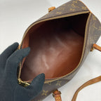 Louis Vuitton Monogram Papillon GM Handbag — view 3
