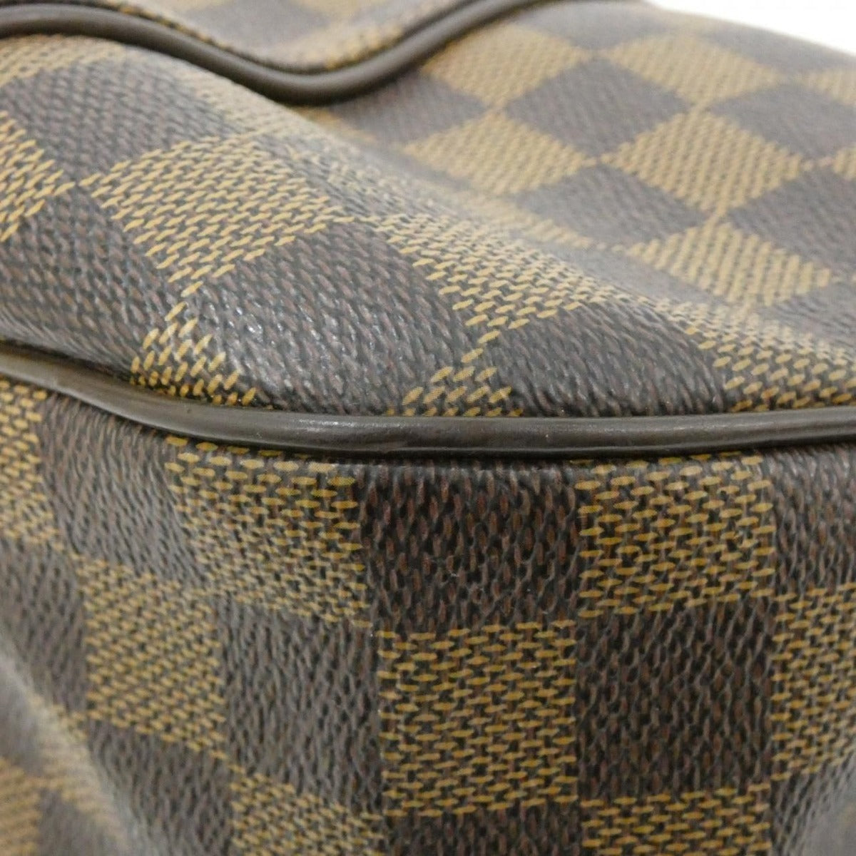 Louis Vuitton Damier Galleria PM Shoulder Bag — view 3
