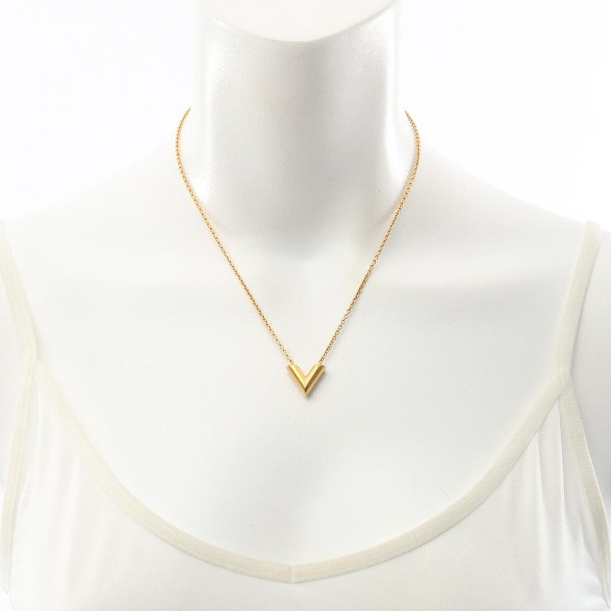 Louis Vuitton Necklace Essential V — view 6