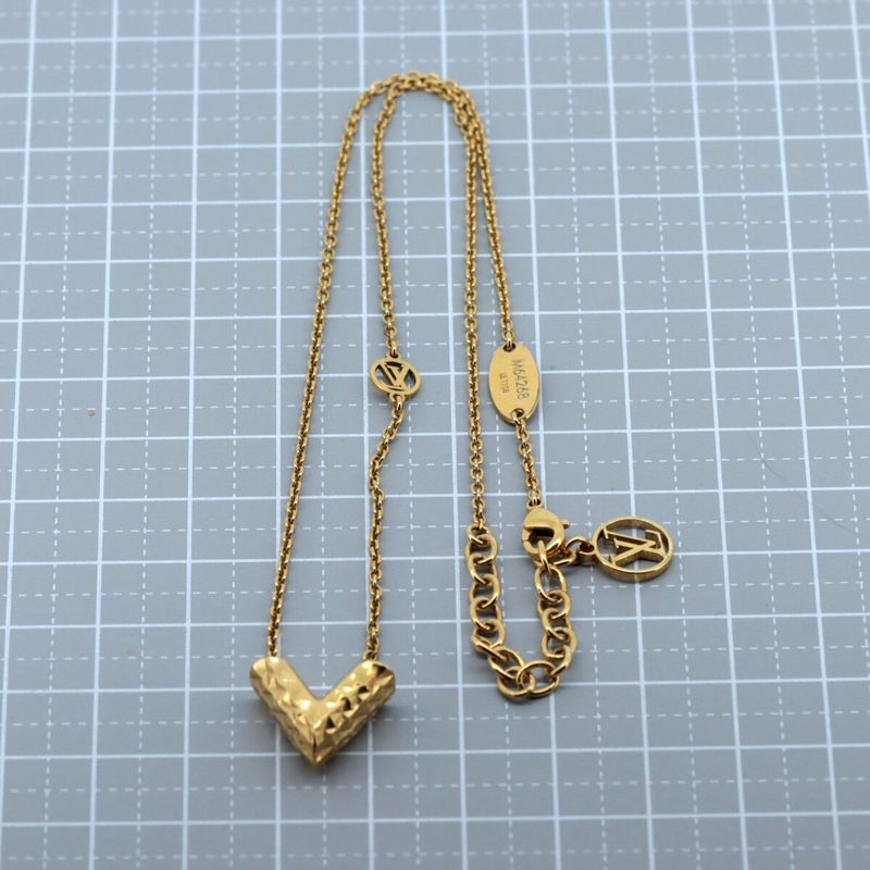 Louis Vuitton V Escential Necklace Gold Paw Nshop Item — view 7