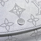 Louis Vuitton Mahina Portefeuille Iris Compact Wallet — view 4