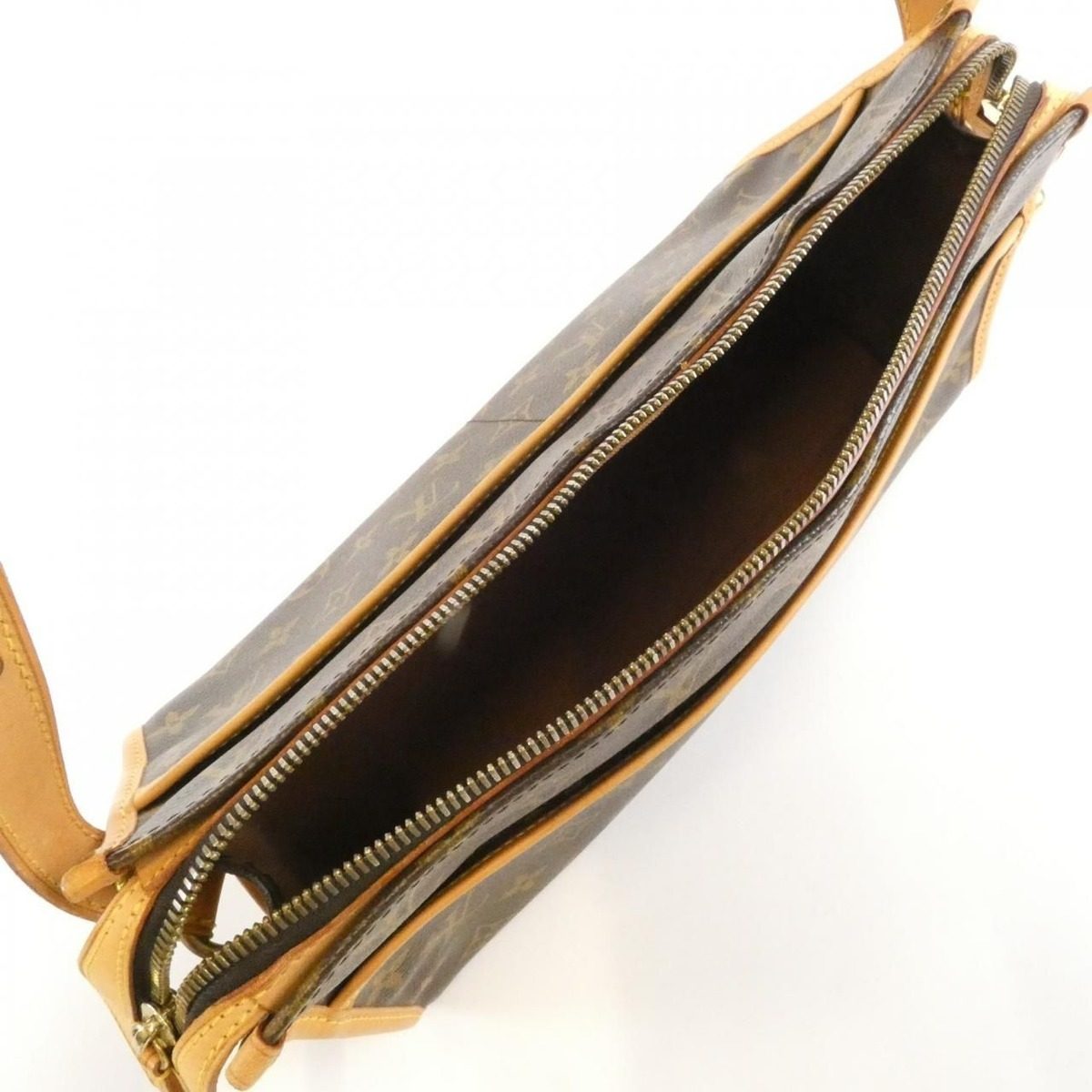 Louis Vuitton Monogram Popincourt Long Shoulder Bag — view 8