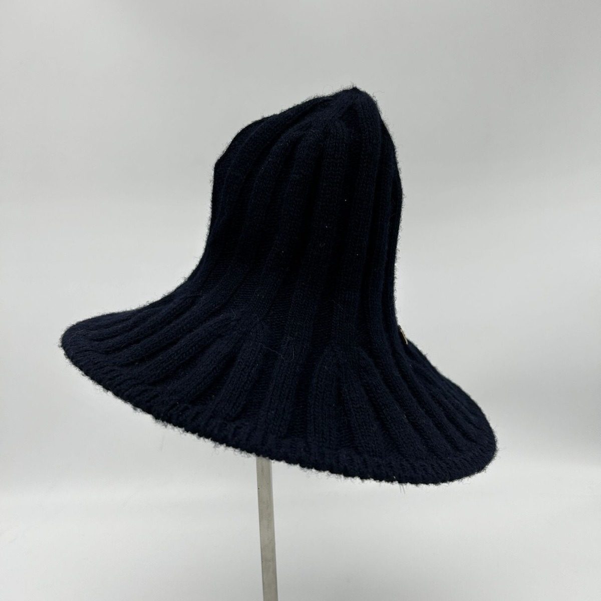Dior Arty Heather Tulip Hat Wool Blend Hat Navy — view 2