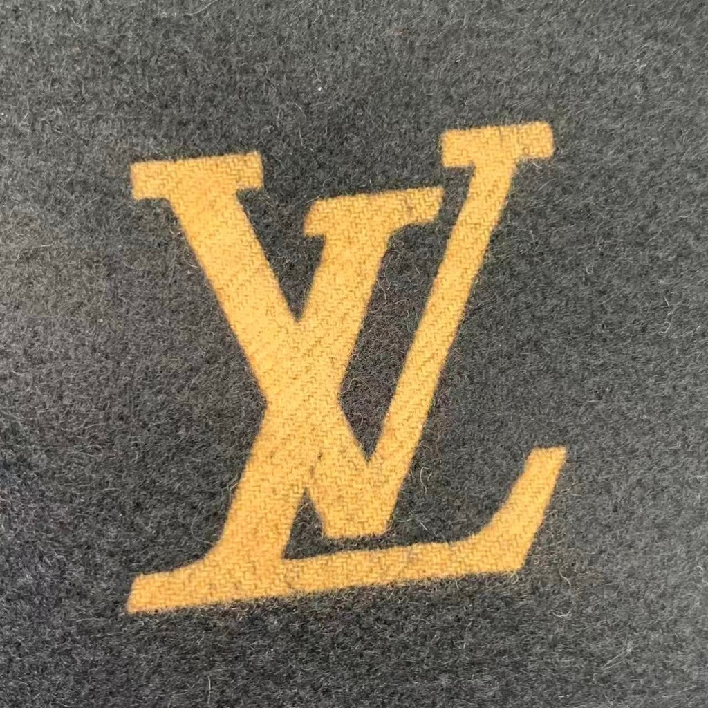 Louis Vuitton Scarf Cashmere Black LV Logo — view 3