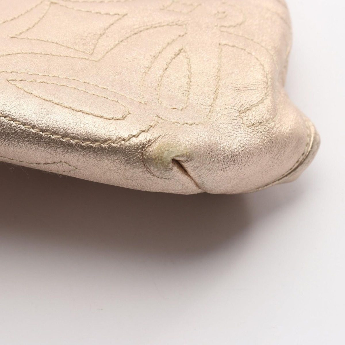 Loewe Handbag Anagram Gold Leather Hand — view 5