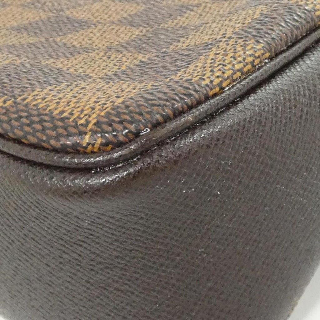 Louis Vuitton Vintage Damier Trousse Makeup Pouch — view 2