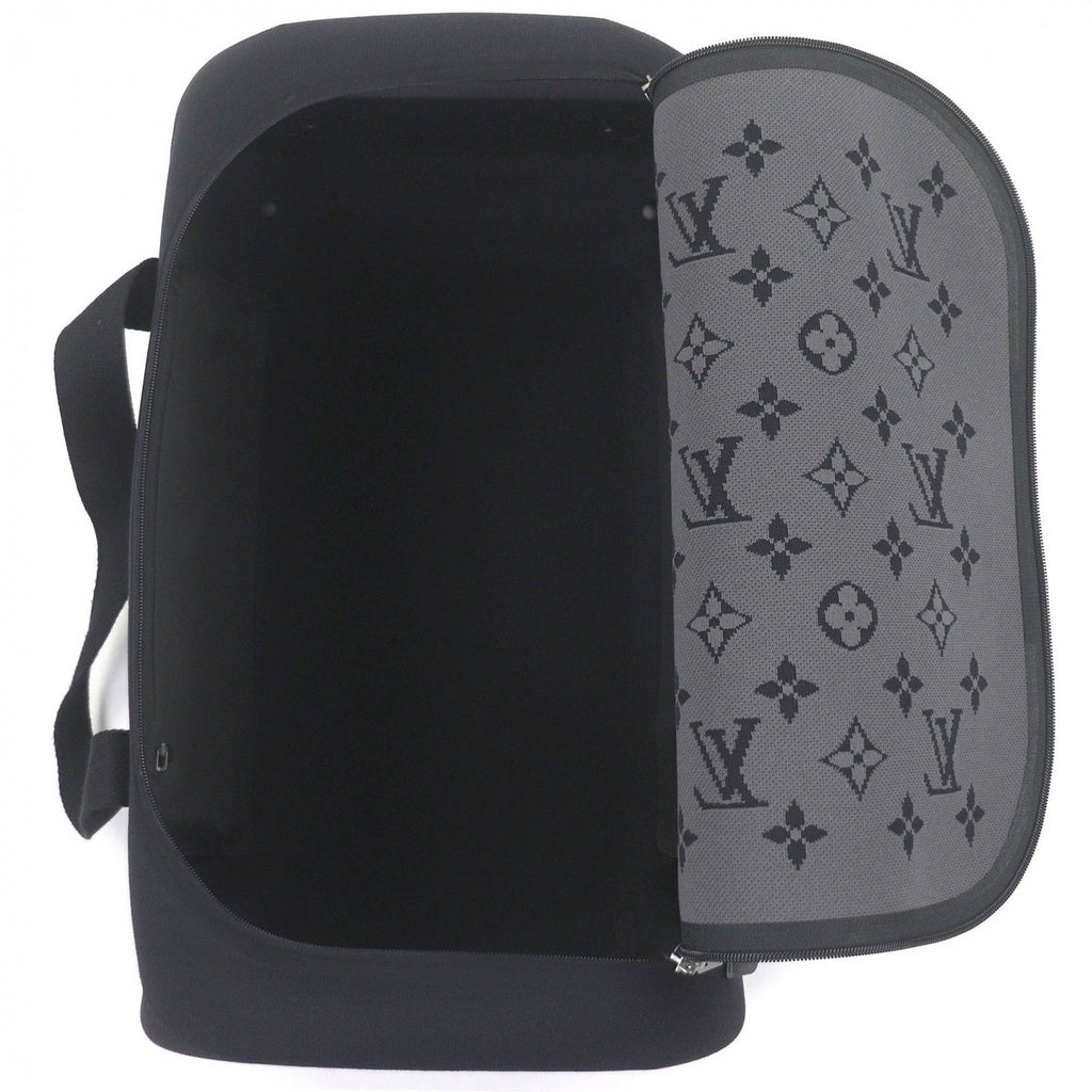 Louis Vuitton Monogram Horizon Soft Knit Black — view 3
