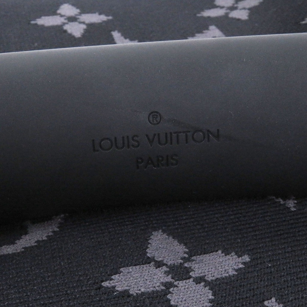 Louis Vuitton Monogram Horizon Soft Knit Black — view 8