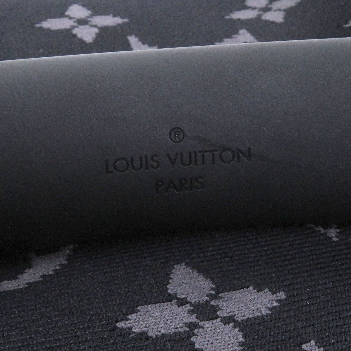 Louis Vuitton Monogram Horizon Soft Knit Black — view 8