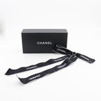 Chanel Ribbon Logo Vintage Satin Black White 15 g Brooch — view 9