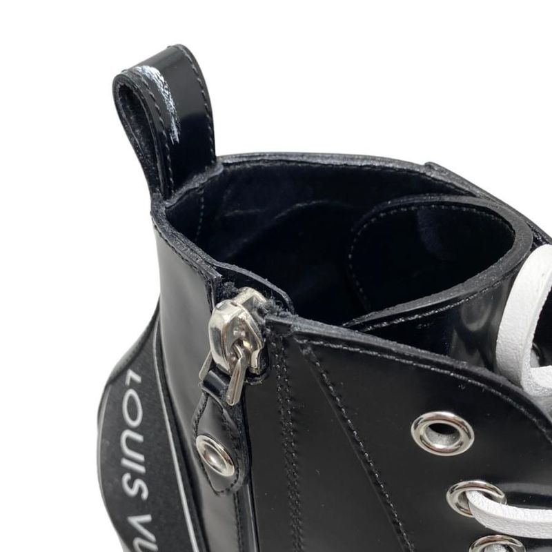 Louis Vuitton Star Trail Ankle Boots 35 1 2 Black White Logo Line — view 5