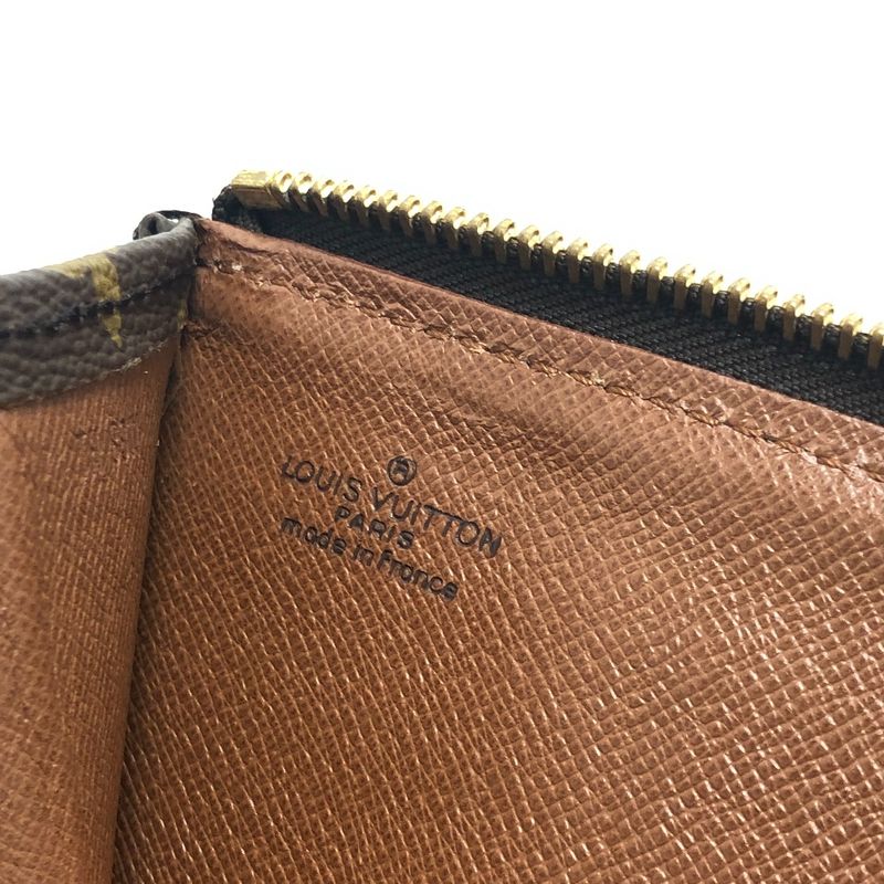 Louis Vuitton Clutch Bag Brown — view 8